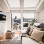 Stan u potkrovlju od 35 m² – savršeni mali kutak u neutralnim tonovima